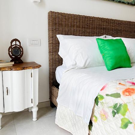 Tornare Bed and Breakfast Trani Exteriör bild